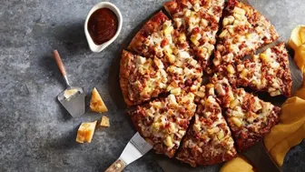 Pizza restaurant and Bar next to HEB!