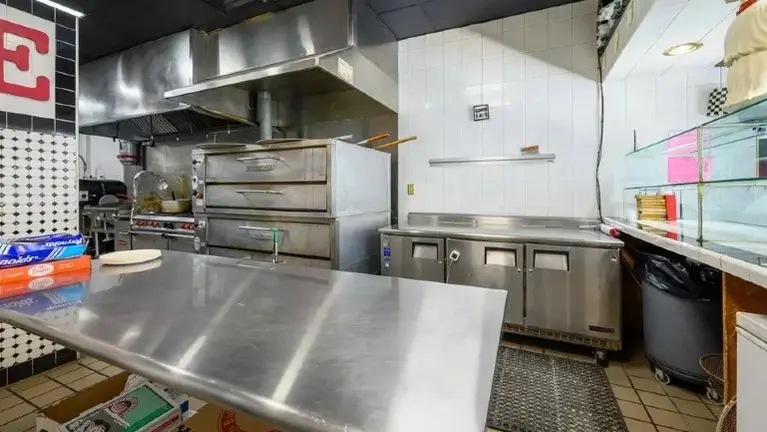 Commercial Pizza Ovens