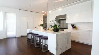 Cabinet Maker- High Quality