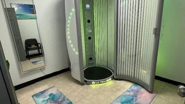 Ultra sun Stand-Up with red light bulbs