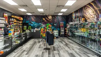 Turnkey Smoke & Vape Retail Store-5 Star Reviews + 4K Rewards Members
