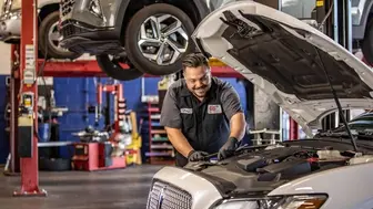 Established High Performing Auto Shop - $350k NOI last 3 years