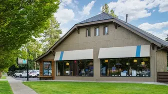 Downriver Grill – A Spokane Landmark Restaurant & Real Estate