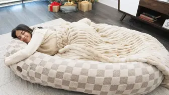 Viral Consumer Lifestyle Product Brand