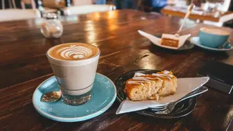 Established Seattle Café in Prime Retail Corridor | $1M+ Sales Growth