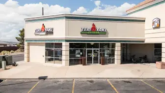 Turn-Key Fast Food Restaurant for Sale!