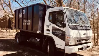 Bin rental company - truck not safetied sold as is