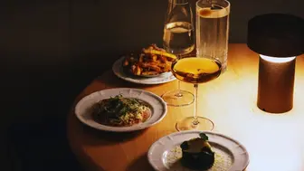 Prime Arlington Restaurant Fits Most Menus MRB VA 1712