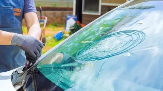 Well-Established Mobile Glass Service: Home-Based