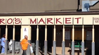 Established High-Volume Convenience Store with Ample Parking