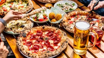 Established Coastal Town Pizzeria with FULL LIQUOR