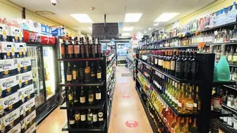 High-Cash Flow Liquor Store in Prime Location