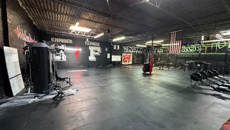 5000 sq ft of gym space.