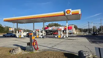 Kangaroo Express Shell Gas Station in Lakeland!!