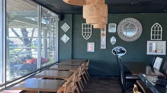 Turn-Key Thai Restaurant near Downtown Petaluma