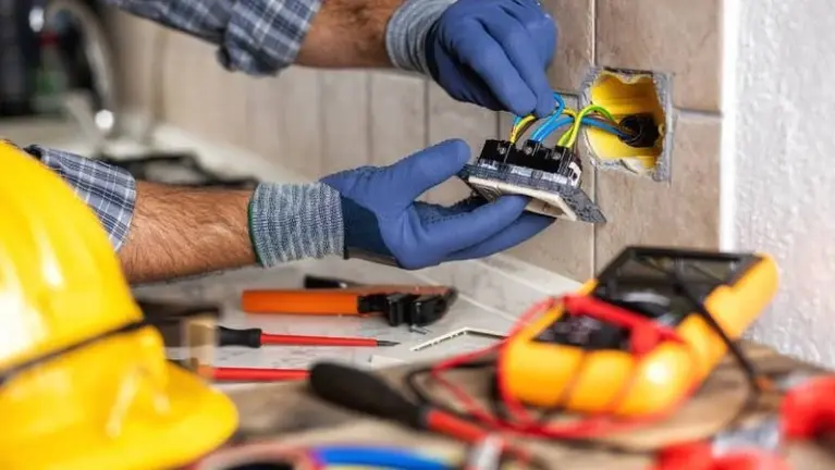 Est. Electrical Services Co.