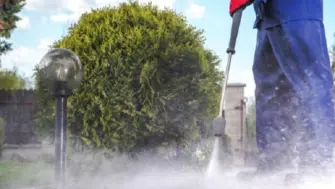 Profitable Trash Can Cleaning & Pressure Washing: Turnkey