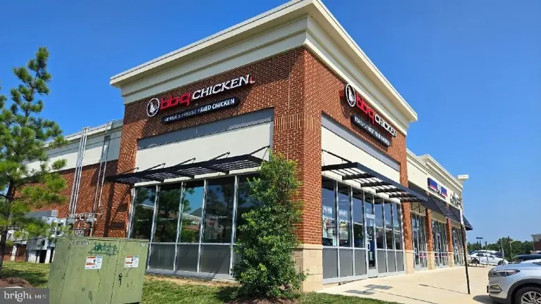 Franchise - bb.q Chicken Restaurant for Sale