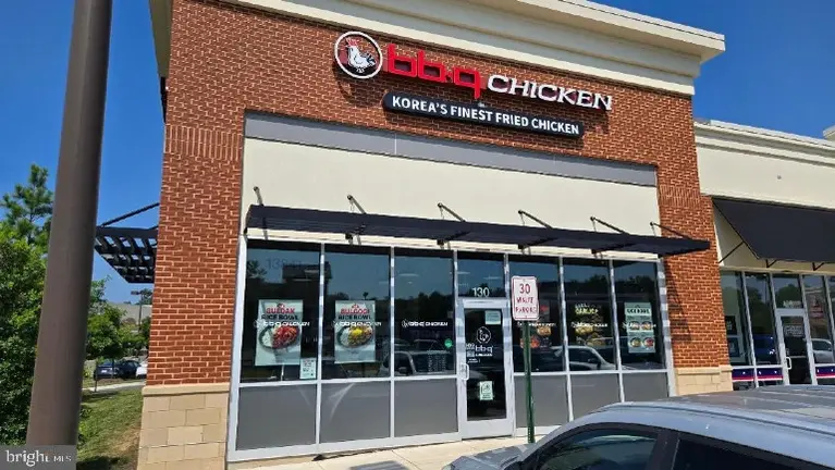 Franchise - bb.q Chicken Restaurant for Sale