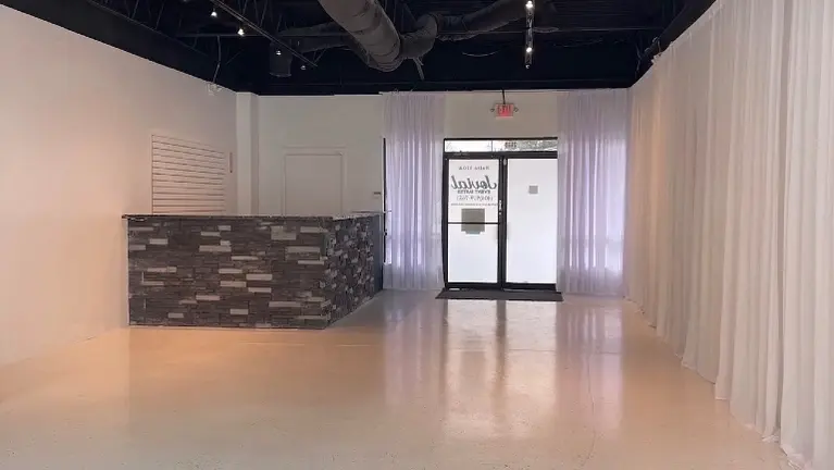 Front entrance and bar area great for bartender or dj.