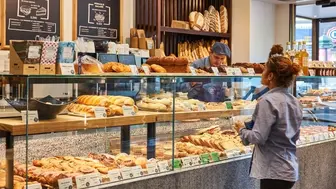 Bakery & French Café Well Established – Premium Location