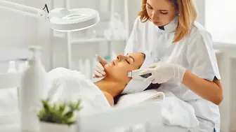  Established Physician-Supervised Medical Spa and Wellness Practice