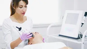 Medical Aesthetics Med Spa – $200K+ SDE with Medical Director