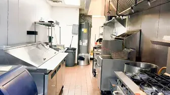 Turnkey Plano Restaurant | Brand New Equipment & Modern Build-Out
