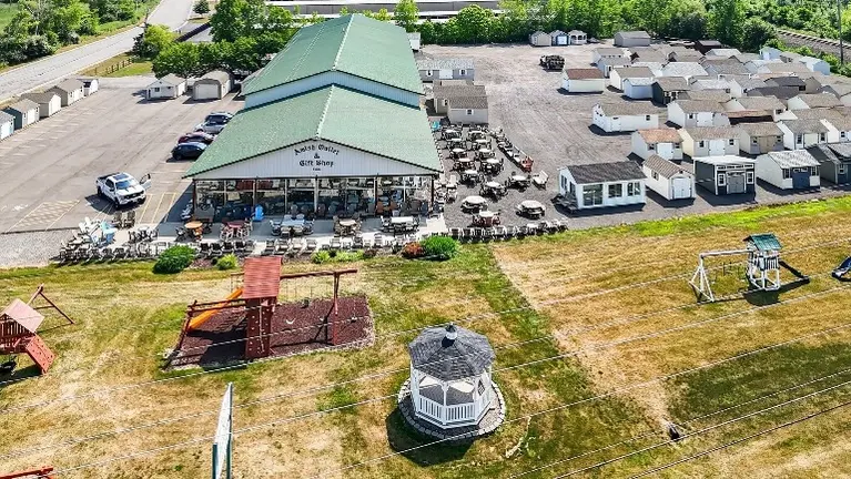 For Sale: Amish Outlet Business