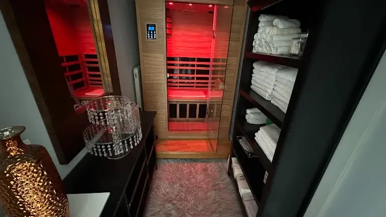 Infrared Dry Sauna