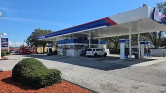 Marathon Gas Station NW Tampa!!