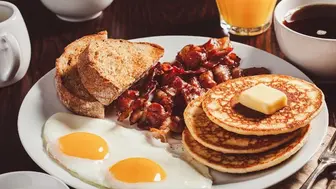 Fully Equipped, Well-Established Local Favorite