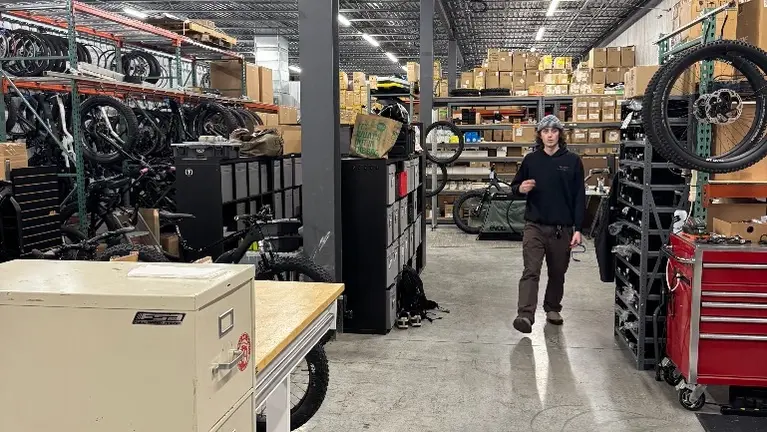 Eden Prairie 3000' Warehouse