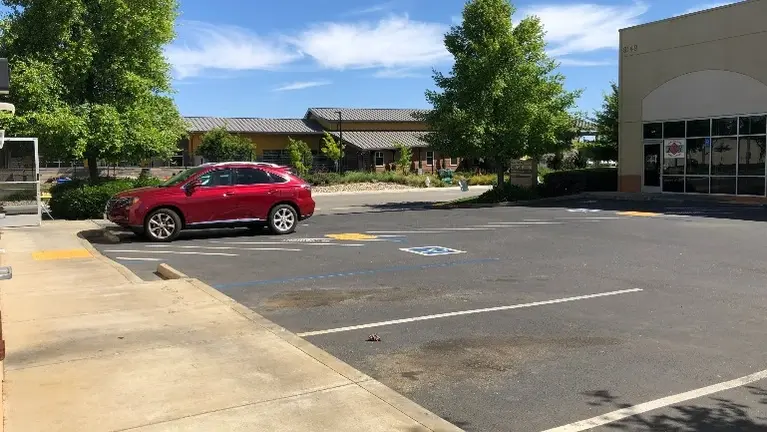 Ample parking. Clean area. Ample parking. Clean area.