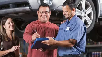 SIX BAY Auto Repair Shop