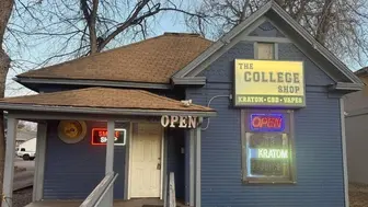 Fort Collins College Smoke Shop for Sale | Great Local Retail