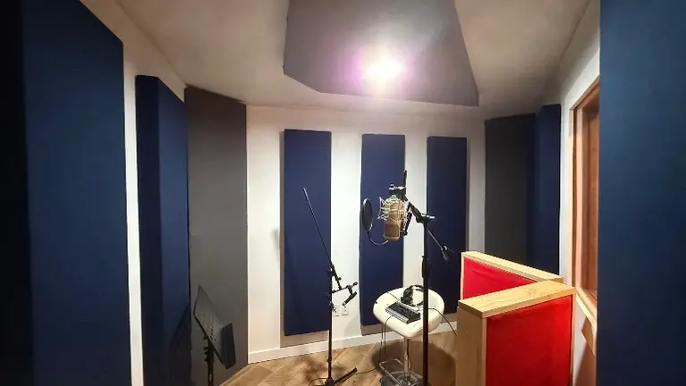 Vocal booth Vocal booth