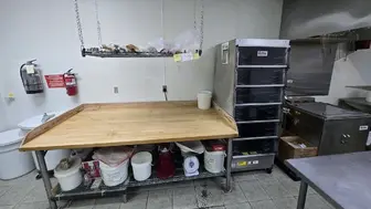 Donut shop for sale with low rent