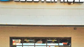 Successful lobster roll shop in the heart of North Myrtle Beach