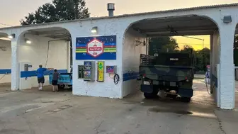 Thriving Carwash in the heart of Clinton!