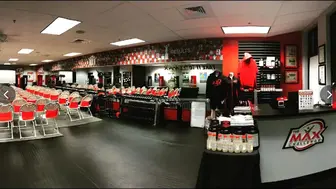 $433K Revenue Fitness Studio | Community Staple | Low Rent, Turnkey