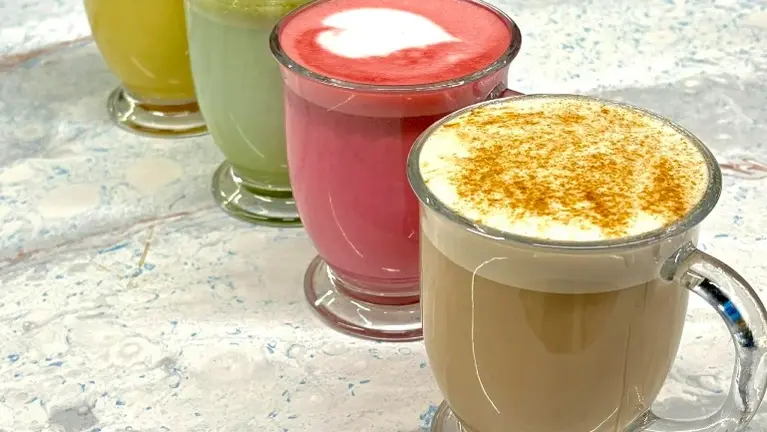 Unique drinks and fresh baked pastries help the menu stand out among local competitors.