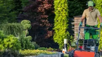 Commercial Landscaping Company- $1M+ Revenue and Strong Cash Flow