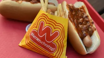Established Wienerschnitzel - Great Facility