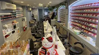 Turn Key High-End Nail Salon [15.5 Yrs]