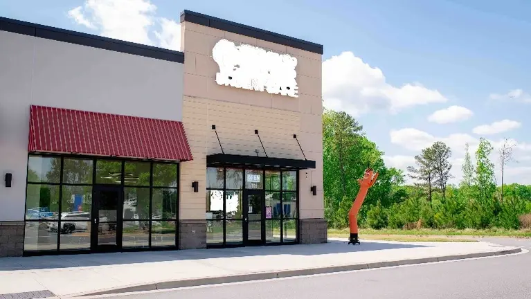 Turnkey Clinical End-Cap: Ready for Rebranding