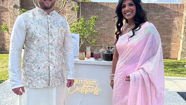 Wedding with Daisy Bar