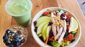 Wellness Juice Bar / AÇAÍ Bowls / Smoothies / WRAPS / ESPRESSO