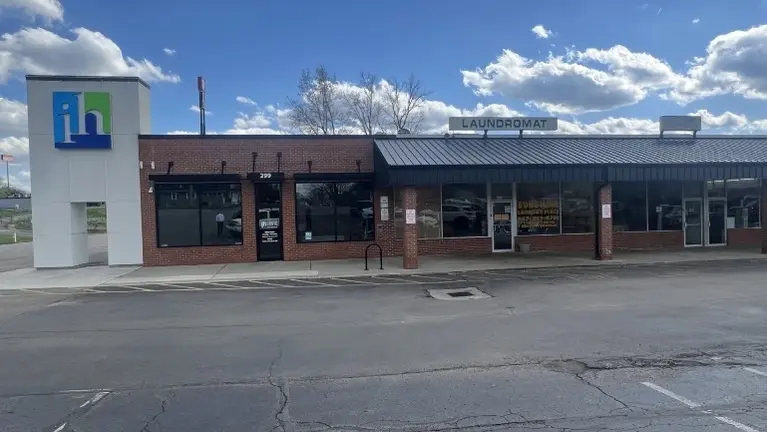 Sunshine Laundry Exterior Sunshine Laundry Exterior