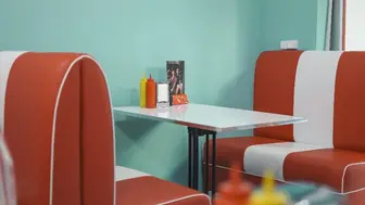 Cozy Local Diner With Contracts In Place